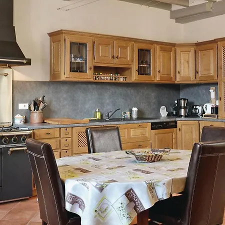 Gorgeous In Sainte Alvere With Kitchen