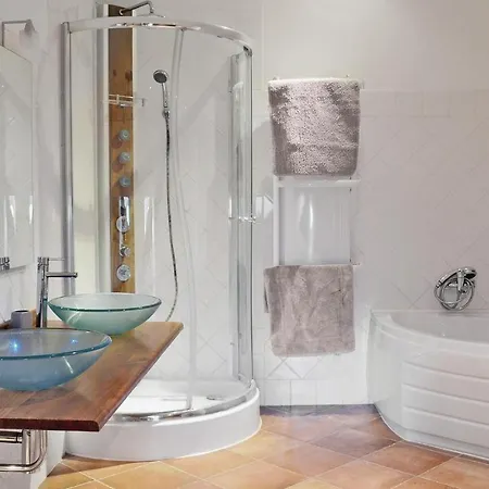 Gorgeous In Sainte Alvere With Kitchen Holiday home Saint-Alvere